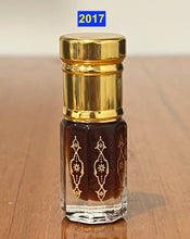 Load image into Gallery viewer, Oud Oil 100% Pure - &quot;Nagaland 2017 Wild Oud&quot; - Super Grade, Aged 2017