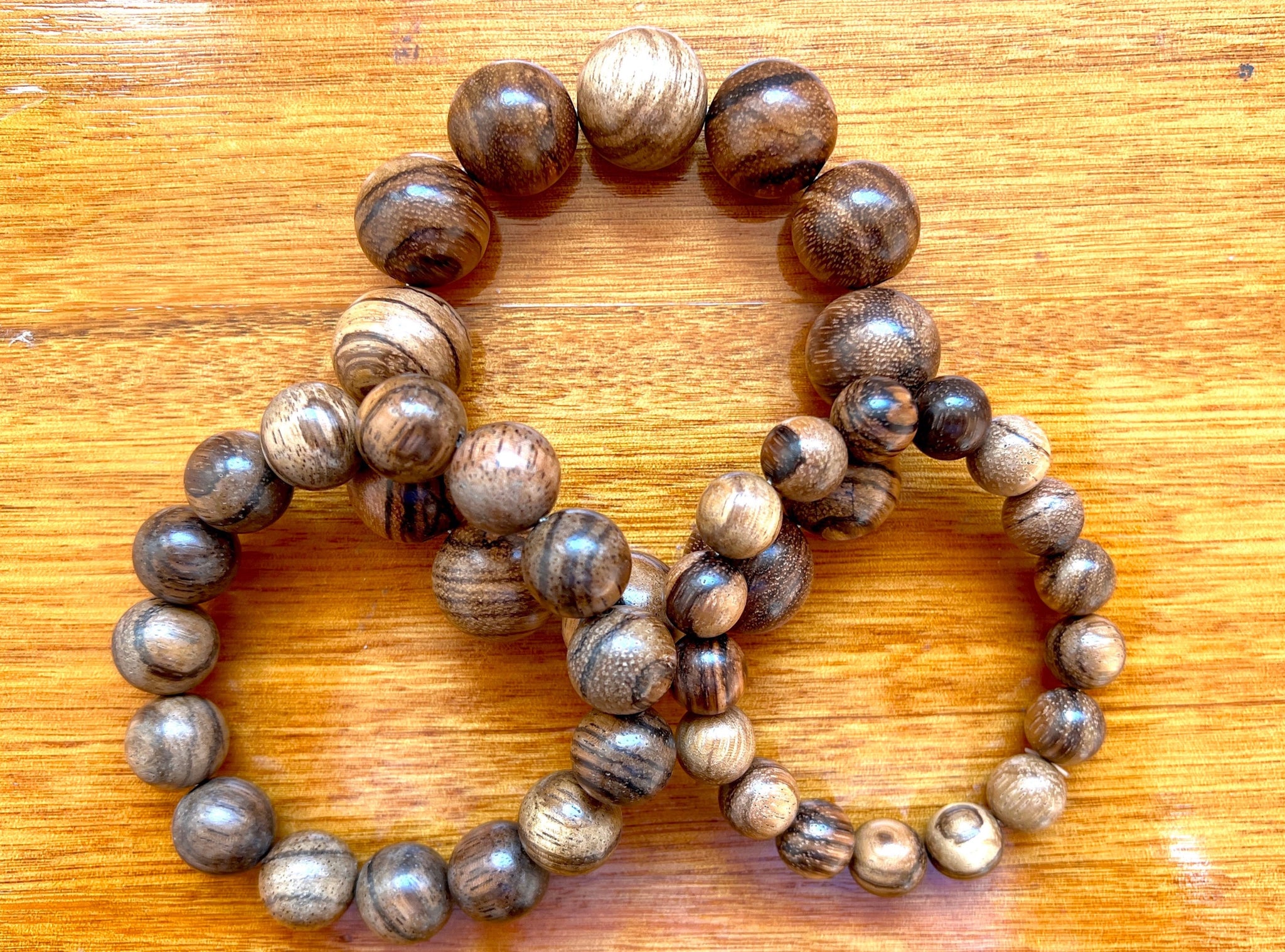 2.9g Sink Older Bead Agarwood Bracelet, Viet Nam Natural Agarwood - Etsy