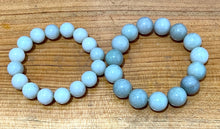 Load image into Gallery viewer, Imperial Jade Bracelet - 100% Authentic Jadeite Stones