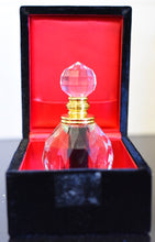 Load image into Gallery viewer, 12ml Pure Malaysian Oud - A+ Grade